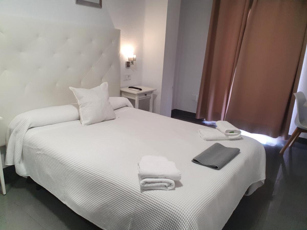 内尔哈 拉埃尔米塔旅馆酒店 外观 照片
